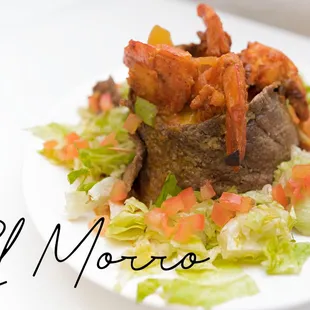 Uno de los favoritos de la casa. El Morro; mofongo (Platano Macho Majado) envuelto en churrasco con camarones en el tope en salsa criolla
