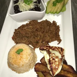 Pabellon Plate