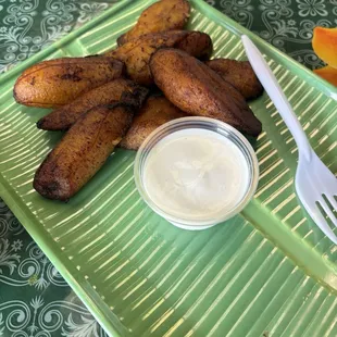 fried chicken wings, fried chicken, bbq wings, chicken wings, poultry, bbq chicken, chicken, chicken wings and fried chicken, food