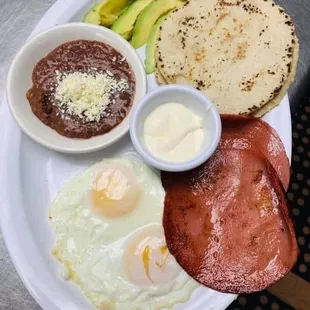 Desayuno