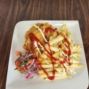 Savor the flavors of our popular dish, Papi Pollo. Fried chicken, fries, and a side salad. Visit Sabor Cuencano today for a delicious meal!!