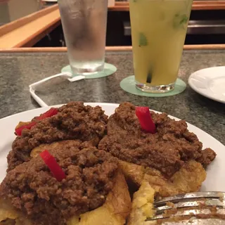 Tostones Rellenos De Carne