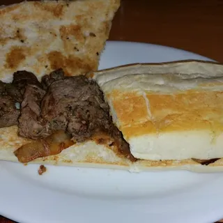 Pan Con Bistec