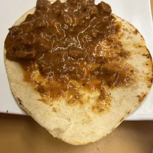 Carne guisada taco