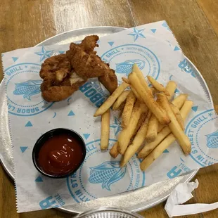 chicken tenders and fries