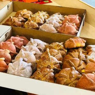  variety of doughnuts in boxes