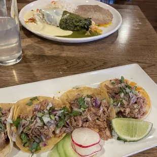Carnitas and seafood relleno 5/5