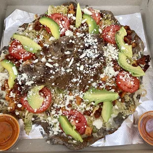 Tlayuda "Mexican pizza"