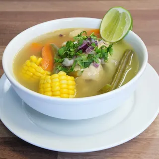 Caldo de Pollo
