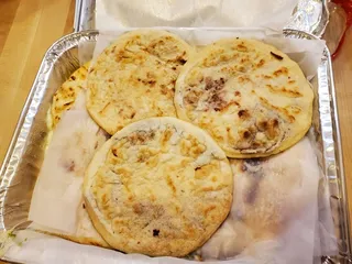 La Pupusa Loca