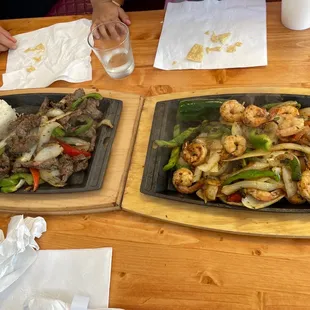 shrimp and beef fajitas