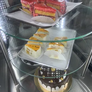 cupcakes, food