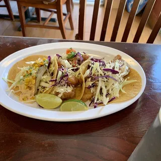 Sabores Trio Plate