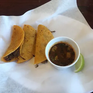 Quesabirrias Plate