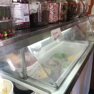 Ice cream and toppings
