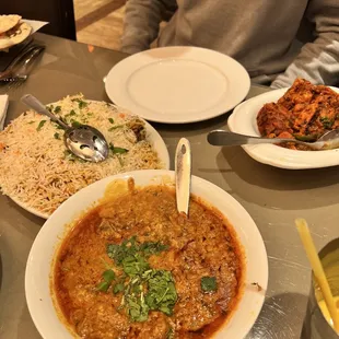 Dal Ghosht Frontier Chicken