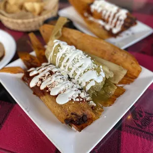 Pork &amp; chicken tamales