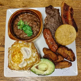 Bandeja Paisa