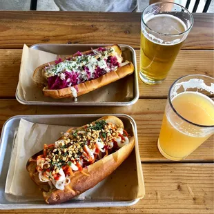 Yummy Bahn Mi Braut with picked carrots &amp; daikon, sriracha, peanuts &amp; mint...on a toasted bun, amazing!