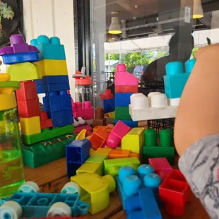 Baskets of toys to occupy the kiddos is a +