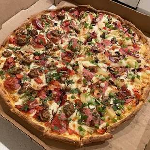 Half Hawaiian, half Italian supreme