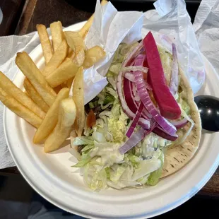 Sandwich with fries