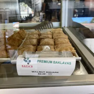 walnut square baklava
