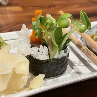 Amazing Shitake Maki That Was Perfectly Decorated