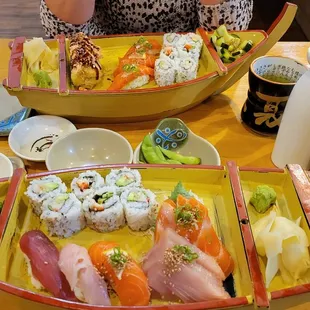 Titanic Boat Special top and Boat Special Bottom