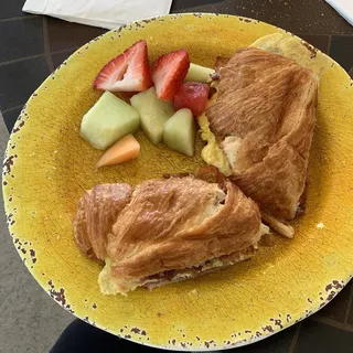Breakfast in France