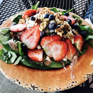 Sweeeet Spinach Salad