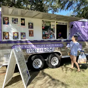 09.18.21 Sacramento Aloha Festival 2021 food vendor - Hella Halo