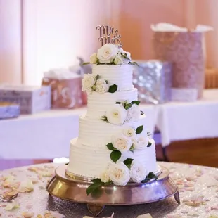 Cake by Timothy&apos;s bakery