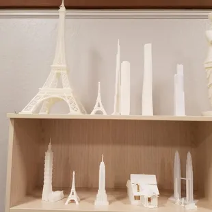 Models in the 3-D print lab.