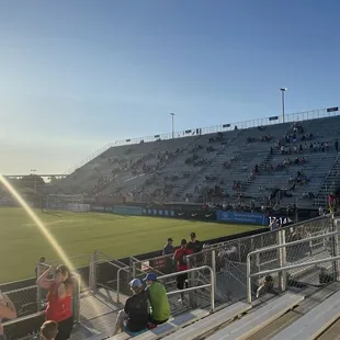 Cmon you boyZ in red