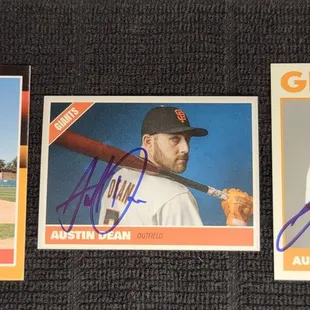 2022 River Cats Outfielder Austin Dean's signed Cards