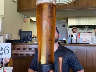 MacKenzie's Sports Bar & Grille