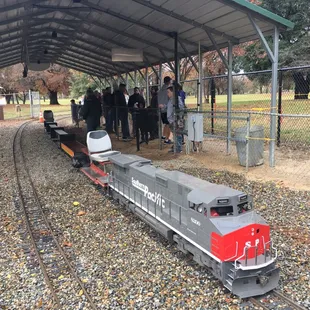 One of four engines the club owns.  It's a Dash9 painted as the last Southern Pacific unit before merging with Union Pacific