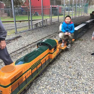 #Yelp #SacramentoValleyLiveSteamers #HaganCommunityPark