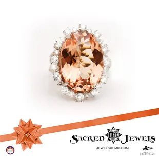 Morganite Ring
 17.85ct Morganite
 2.07ct Diamond
 18k White Gold