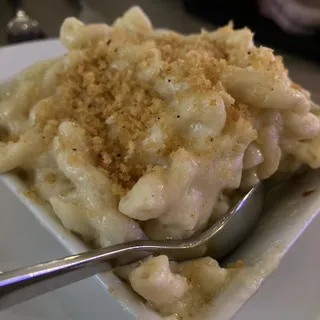 Gruyere & White Cheddar Mac and Cheese