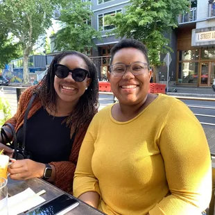 Sisters on our Midtown Walking Food Tour