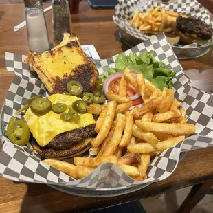 Cheese burger with fries