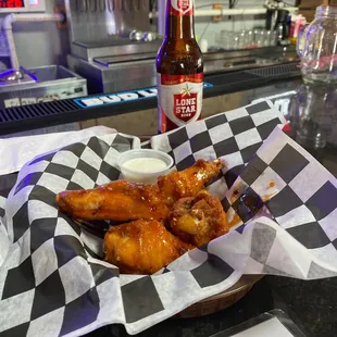 Ponderosa Wings with Mango Habanero Sauce