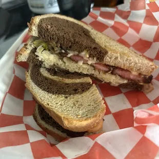 Reuben sandwich