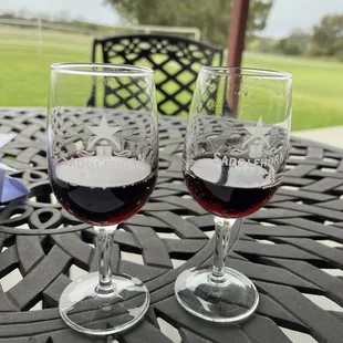 Red wine flight tasting (Black Spanish + First Rodeo)