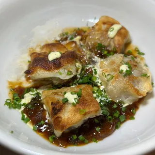 SEARED VEAL DUMPLINGS