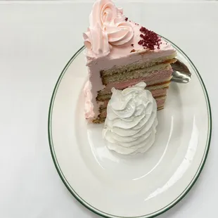 Raspberry tall cake