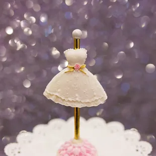 Wedding Dress Chocolate Covered Oreo