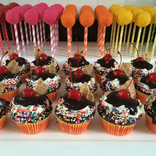 Classic Cake Pops